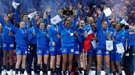 Campionatul European de handbal se vede la Telekom Sport! Cele mai valoroase handbaliste ale continentului luptă pentru supremaţie. AICI ai programul complet, clasamente şi cele mai importante ştiri
