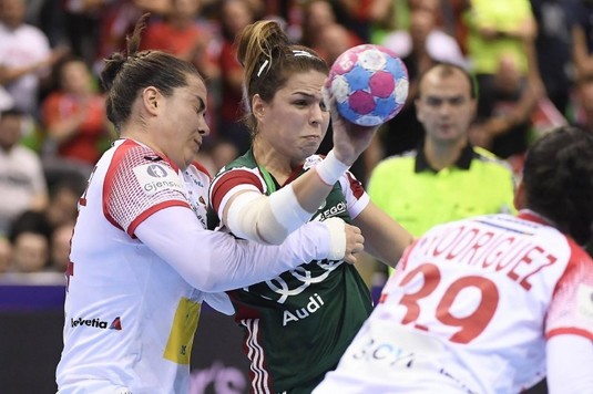 VIDEO | Spectacol la Campionatul European de handbal feminin! Ungaria a fost învinsă, în surpriza zilei. Franţa, meci dramatic. Danemarca, lider în grupă