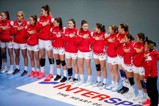 VIDEO | Croaţia a câştigat bronzul la "Europenele" de handbal feminin din Danemarca! Au învins gazdele în finala mică a competiţiei