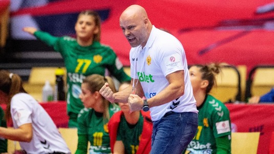 Revine în România după ce a antrenat-o pe CSM Bucureşti! Kim Rasmussen, noul antrenor al echipei de handbal feminin Gloria Bistriţa VIDEO