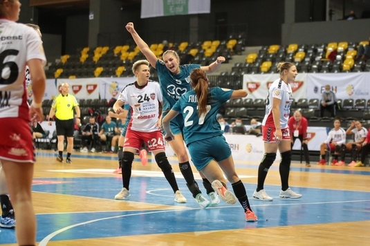Meci în devans în Liga Naţională de handbal feminin. Minaur Baia Mare a câştigat partida cu Gloria Bistriţa