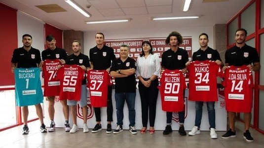 CS Dinamo şi-a prezentat achiziţiile pentru noul sezon. Xavi Pascual: "Obiectivul este clar. Calificarea în fazele eliminatorii ale Ligii Campionilor"