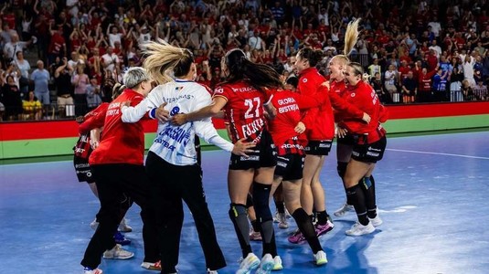  Campioana Gloria Bistriţa câştigă Supercupa României în faţa propriilor fani