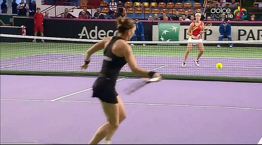 VIDEO Bravo, Simona! Halep a învins-o pe Soler Espinosa şi România conduce Spania cu 1-0 la Fed Cup