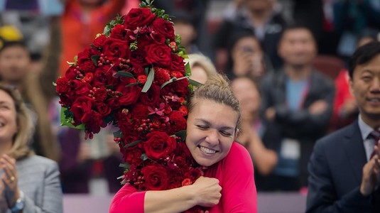 Simona Halep va încheia anul în fruntea clasamentului WTA. Singura ameninţare, Kerber, eliminată prematur la China Open