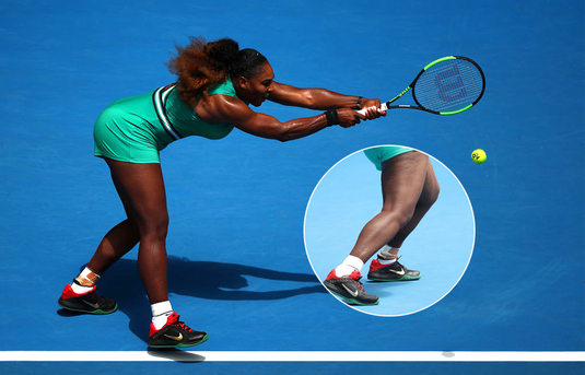 FOTO | Serena Williams a surprins din nou lumea tenisului! Echipamentul cu "dresuri plasă" purtat la Australian Open