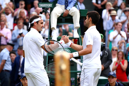 Novak Djokovic, campion la Wimbledon! Sârbul şi-a apărat titlul în faţa lui Roger Federer, după cea mai lungă finală din istoria turneului