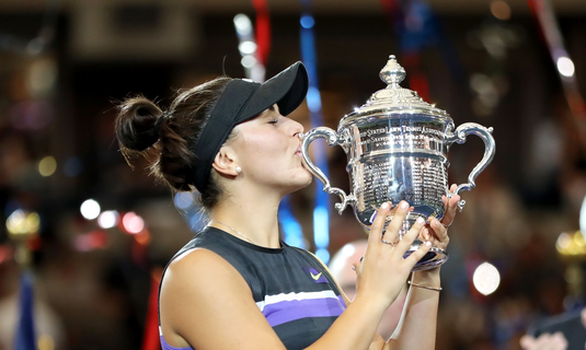 Bianca Andreescu a câştigat US Open! La 19 ani a învins-o în două seturi pe Serena Williams şi îşi trece în palmares primul Grand Slam