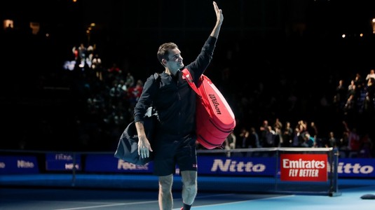 VIDEO | Federer l-a învins pe Djokovic şi s-a calificat în semifinalele Turneului Campionilor. Cum beneficiază Nadal de acest rezultat 