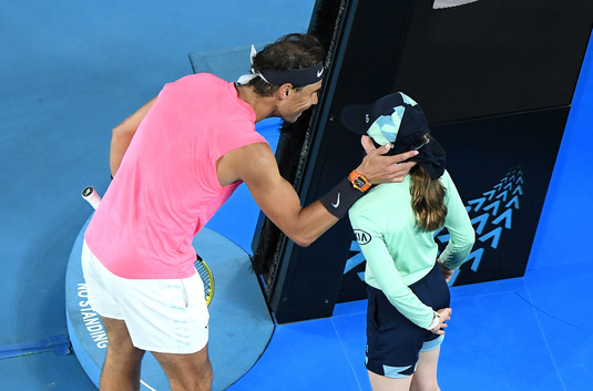 FOTO | Rafael Nadal a lovit un copil la Australian Open. A urmat un gest superb al tenismenului 
