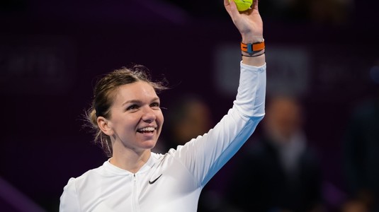 Simona Halep, în ţinuta pe care ar fi purtat-o la Wimbledon: "Astăzi ar fi fost finala feminină. Abia aştept să îmi apăr trofeul în 2021" FOTO