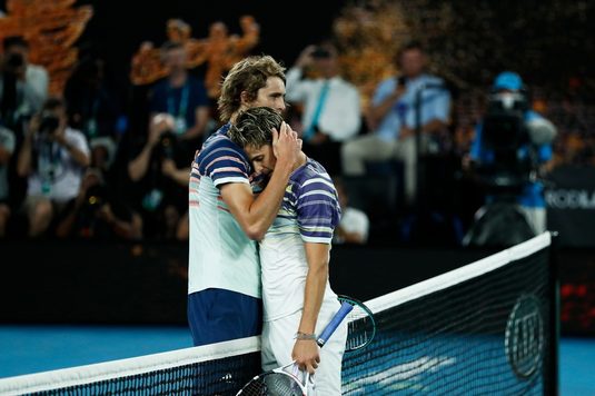 Dominic Thiem, declaraţii în lacrimi după o finală dramatică la US Open: "Era mai corect dacă erau doi câştigători!". Austriacul l-a învins pe prietenul Zverev