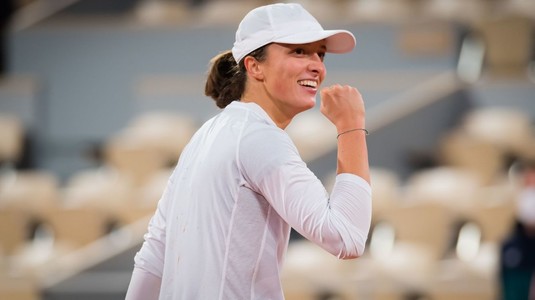 Iga Swiatek a scris istorie la Roland Garros! Puştoaica de 19 ani a devenit prima poloneză care triumfă pe zgura franceză