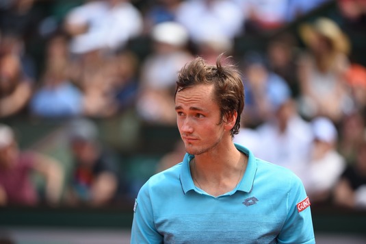 Daniil Medvedev s-a calificat uşor în turul al doilea al turneului de la Roland Garros