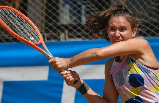 Victorie de senzaţie! Ştefania Bojica, româncă născută în 2005, a eliminat-o pe Danka Kovinic, a patra favorită, în calificări la Dubai