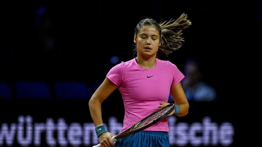 Eliminare prematură pentru Emma Răducanu la Stuttgart. Ostapenko s-a impus în faţa britanicei în mai puţin de o oră