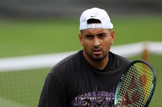 Nick Kyrgios revine pe terenurile de tenis şi vrea să "reducă la tăcere" scepticii: "Există ceva care mă ţine în joc"
