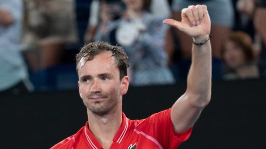 Surpriză la Roland Garros! Daniil Medvedev a fost eliminat în primul tur de locul 81 mondial. Ce a făcut Anca Todoni cu Jessica Pegula