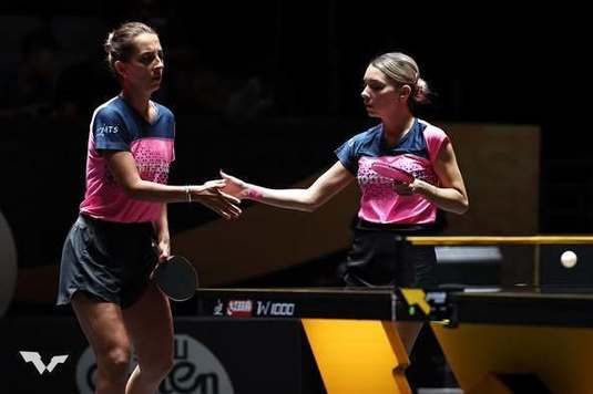 Elizabeta Samara şi Bernadette Szocs, învinse în sferturile de dublu la China Smash 2025