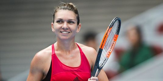 VIDEO | Interviu amuzant cu Halep înaintea meciului cu Mertens. Ce alege între Liga Campionilor şi nunta regală