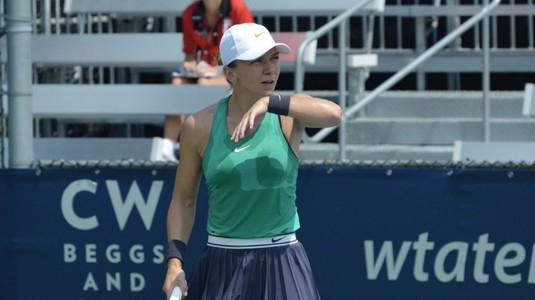 Halep - Pavliucenkova 7-6, 4-6, 7-5. Numărul unu WTA se impune la capătul unui meci dificil