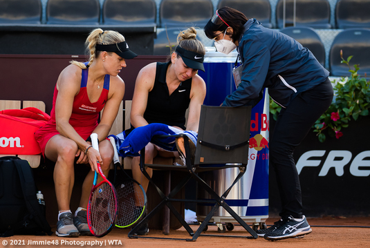 Ce diagnostic a a primit Simona Halep după accidentarea de la Roma! Care sunt şansele să evolueze la Roland Garros
