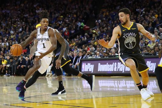 VIDEO | Meci nebun în NBA. Au marcat şi rezervele rezervelor în duelul dintre Warriors şi Spurs