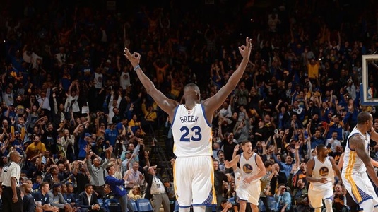 Haos în NBA! Minnesota Timberwolves a demarat o anchetă, după ce un fan a proferat o insultă rasistă la adresa lui Draymond Green 