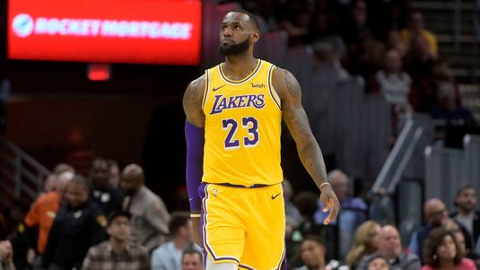 VIDEO | Ce se întâmplă cu LA Lakers? LeBron James este magistral, dar nu şi echipa. Aici ai rezumatele serii din NBA