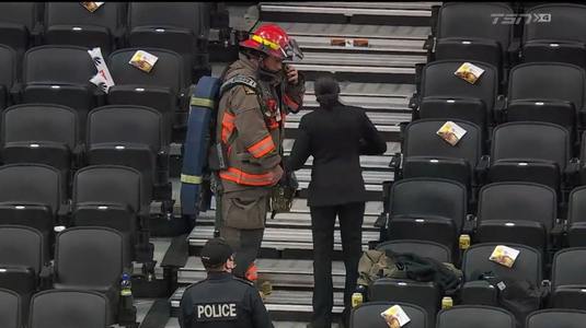 VIDEO | Un meci din NBA, întrerupt după izbucnirea unui incendiu în sala în care se disputa