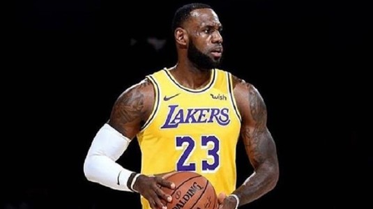 LeBron James a depăşit recordul lui Michael Jordan în NBA! "Sunt bătrân, asta e părerea mea"