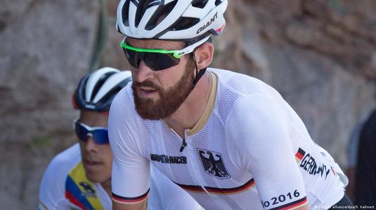 Jocurile Olimpice: Ciclistul german Simon Geschke a fost testat pozitiv cu Covid-19 şi trebuie să renunţe la cursa de sâmbătă