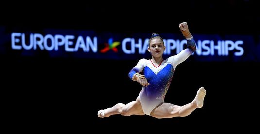 Denisa Golgotă, cea mai în formă gimnastă a României, nu este sigură de prezenţa la Mondialele din Qatar