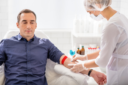 VIDEO Rugbiştii au donat sânge: "Un gest extrem de mic, dar care are o însemnatate imensă – salvarea unei vieţi"