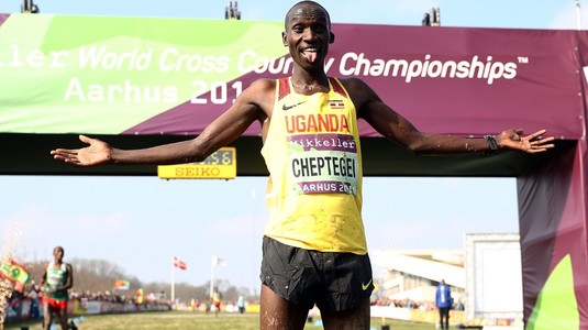 Record mondial la 10.000 de metri stabilit de ugandezul Joshua Cheptegei