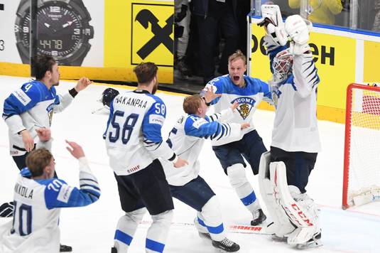 Finlanda a câştigat titlul mondial la hochei pe gheaţă pentru a treia oară în istoria sa