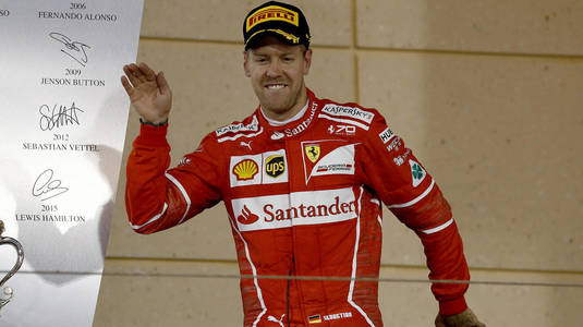 VIDEO | Vettel se impune în Brazilia. Cursă incredibilă făcută de Hamilton. A pornit de pe ultimul loc şi a terminat pe 4!
