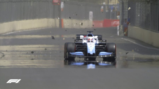 VIDEO Aproape de tragedie în Formula 1. Un capac de canalizare s-a desprins la 300 km/h, în antrenamentele de la Baku
