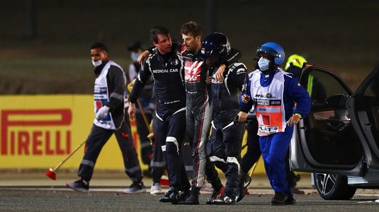 Reacţia lui Hamilton, după accidentul lui Grosjean: "Sunt foarte recunoscător că Romain este în siguranţă. Riscul pe care ni-l asumăm nu este o glumă!"
