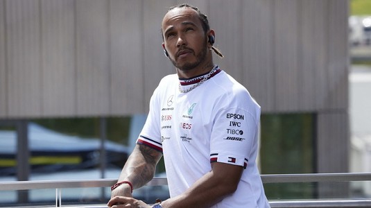 Lewis Hamilton şi-a prelungit contractul cu Mercedes