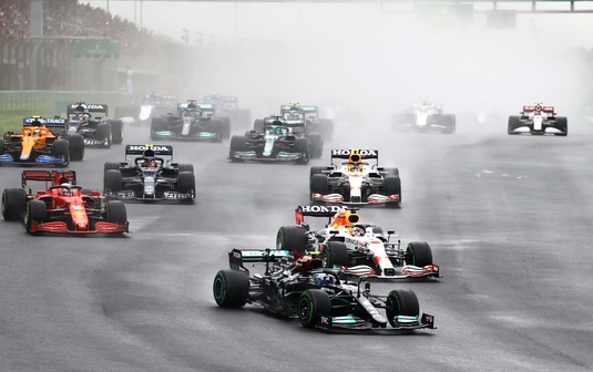 Formula 1 | Spectacol în Marele Premiu al Turciei! Valtteri Bottas a câştigat, în timp ce Hamilton a recuperat eroic în cursă. Leclerc, pilotul zilei | VIDEO