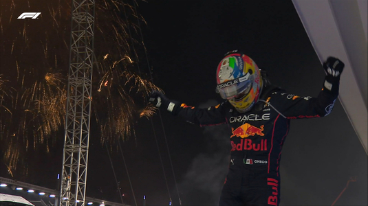 VIDEO | Sergio Perez a câştigat Marele Premiu din Singapore! Startul cursei, amânat mai bine de o oră din cauza ploii