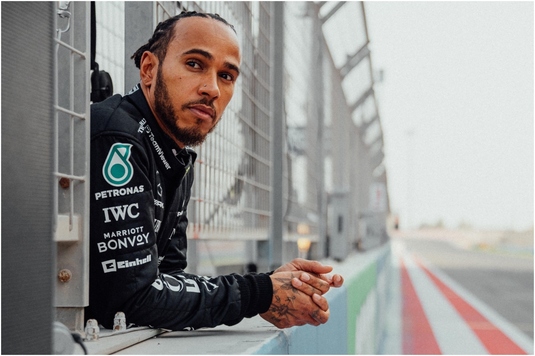 Lewis Hamilton a oferit prima reacţie după ce s-a zvonit că va semna cu rivalii de la Ferrari