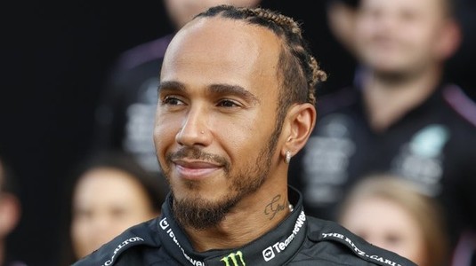 OFICIAL | Lewis Hamilton o părăseşte pe Mercedes la finalul sezonului 2024 şi semnează cu Ferrari