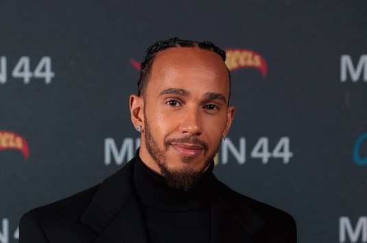 Prima decizie luată de Lewis Hamilton după ce a ajuns la Ferrari: "I-am spus că este esenţial pentru el să fie capabil să facă asta"