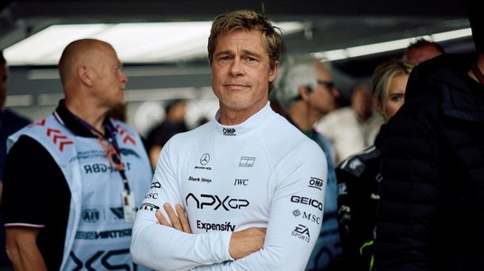 Nu e glumă! Brad Pitt, ofertat de două echipe auto după ce a condus cu 300 km/h la filmările pentru "F1"