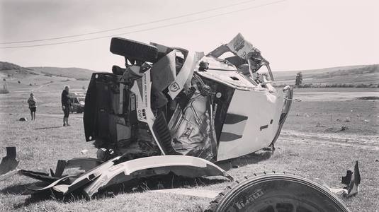 Accident teribil la Raliul Iaşului: maşina lui Simone Tempestini şi Sergiu Itu a fost distrusă | VIDEO