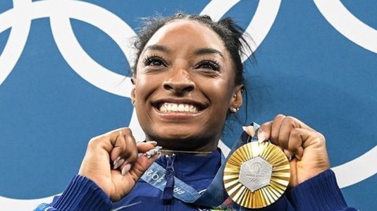 Simone Biles a câştigat aurul olimpic şi în finală la sărituri. Gimnasta americancă scrie istorie