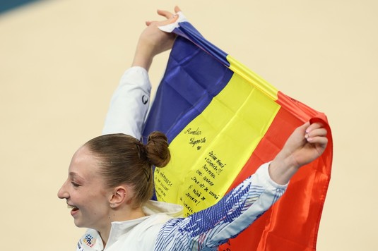 Ana Bărbosu, mesaj-manifest după ce a primit medalia olimpică de bronz: "Asta le transmit fetelor care vor să facă gimnastică"
