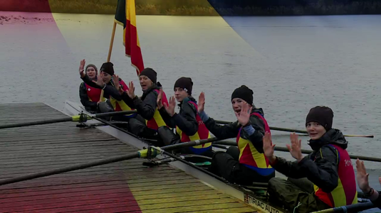 VIDEO EXCLUSIV | Urarea echipajului feminin de 8+1 de 1 Decembrie: ”Pe ploaie, pe vânt, ieşim la antrenament pentru România”